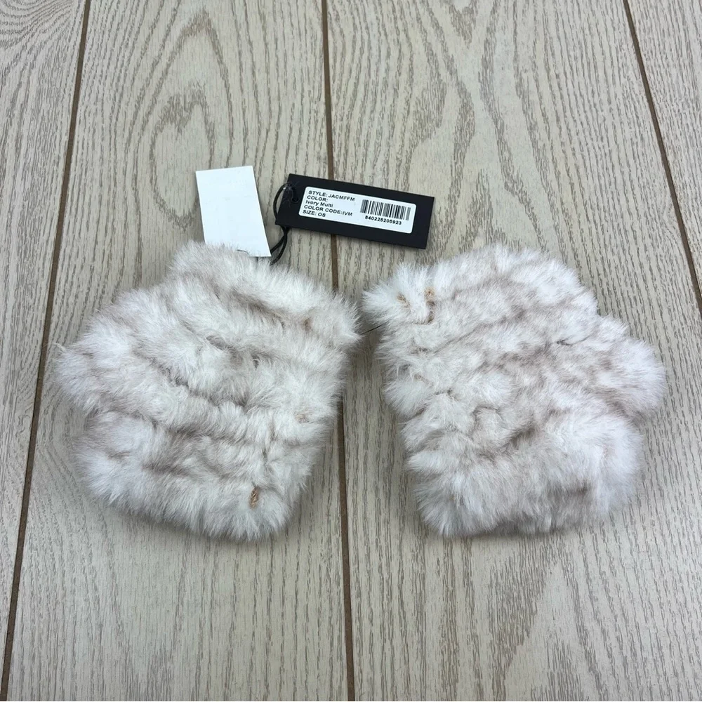 Jocelyn Women's Mandy Faux Fur Fingerless Knit Mittens OS Ivory Multi $55